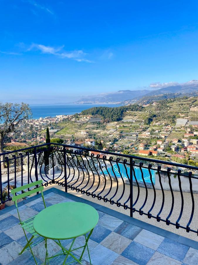 בורדיגרה Villa Gaia - Luxury Villa, Pool & Wellness Rooms מראה חיצוני תמונה
