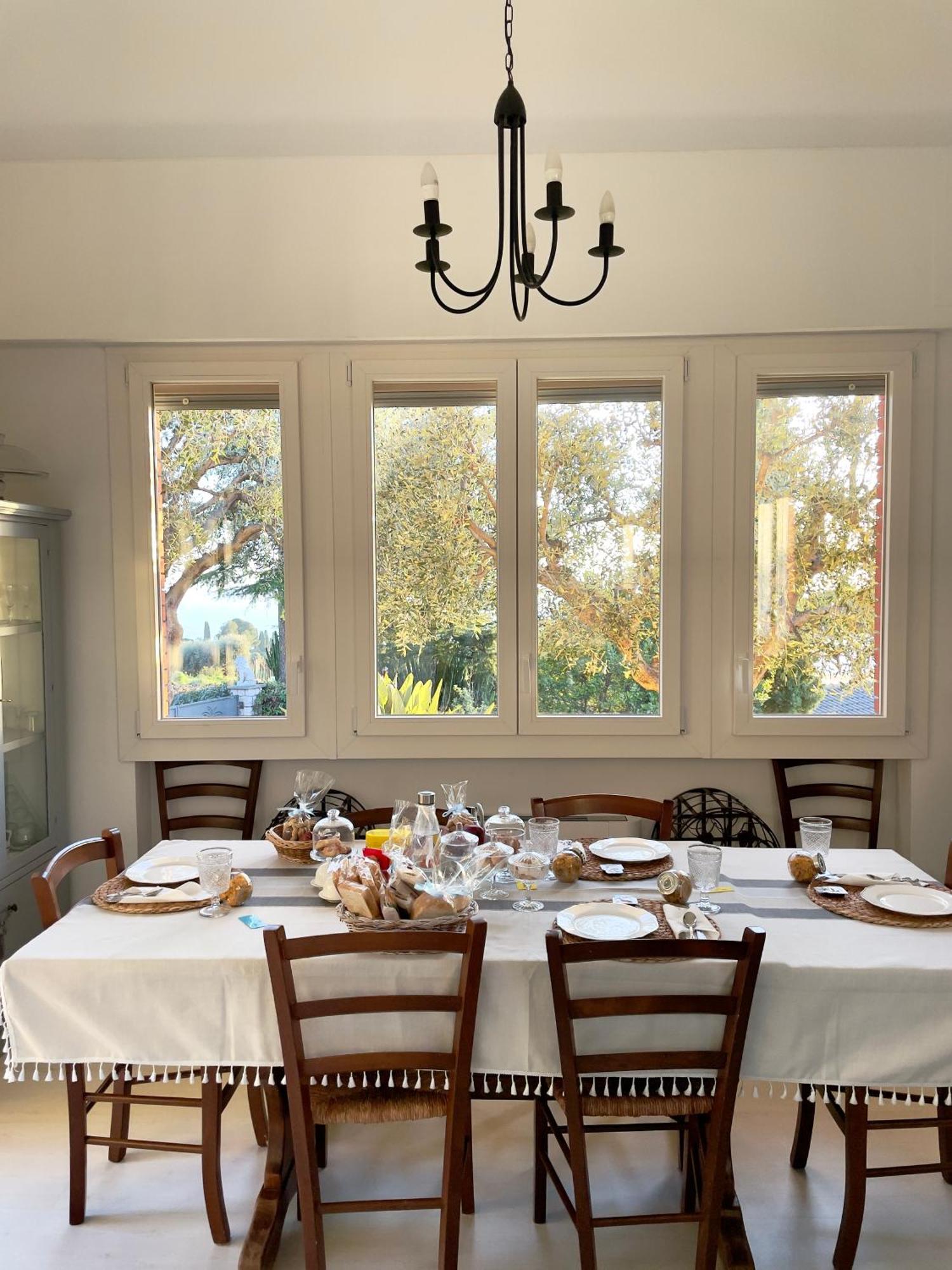 בורדיגרה Villa Gaia - Luxury Villa, Pool & Wellness Rooms מראה חיצוני תמונה